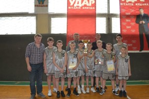 баскетбол у Дрогобичі "Весна Прикарпаття"