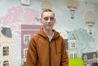 Пластичний хірург з Швейцарії відвідав у Львові дітей