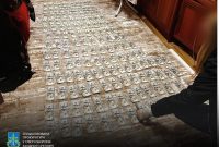У Львові на хабарі у 2 тисячі доларів затримали голову ВЛК