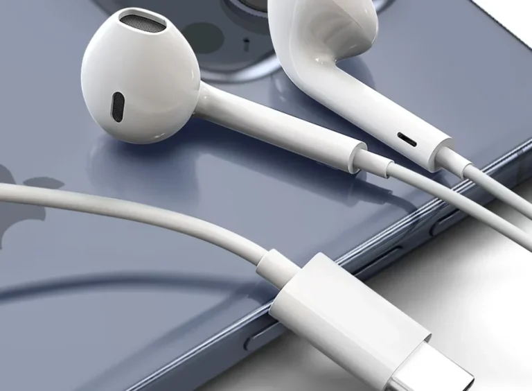 Проводные наушники Apple: почему EarPods снова в моде в 2026 году