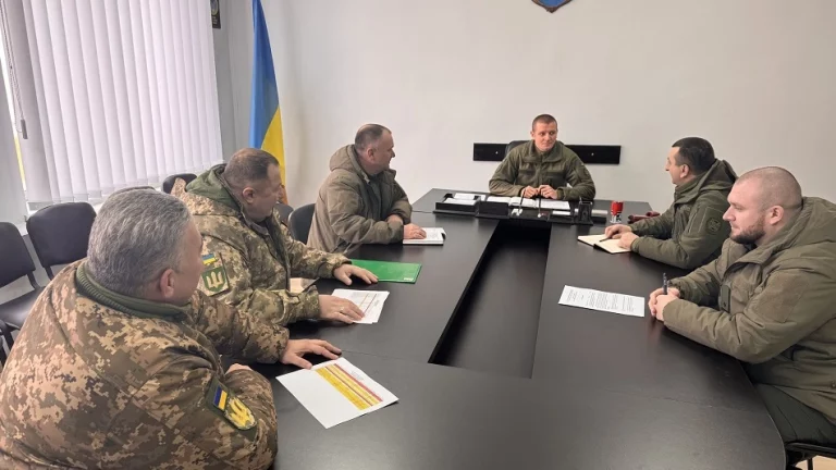 У Дрогобичі відбулася зустріч керівництва Виправної колонії №40 і РТЦК та СП