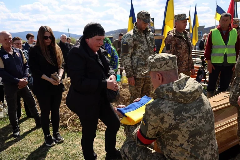 Сьогодні Борислав попрощався з полеглим Андрієм Іващенком