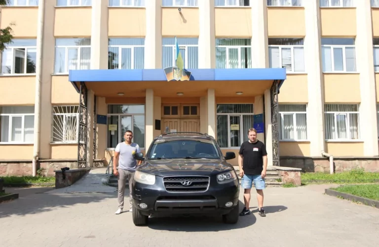 Позашляховик для наших оборонців від Дрогобицької РВА